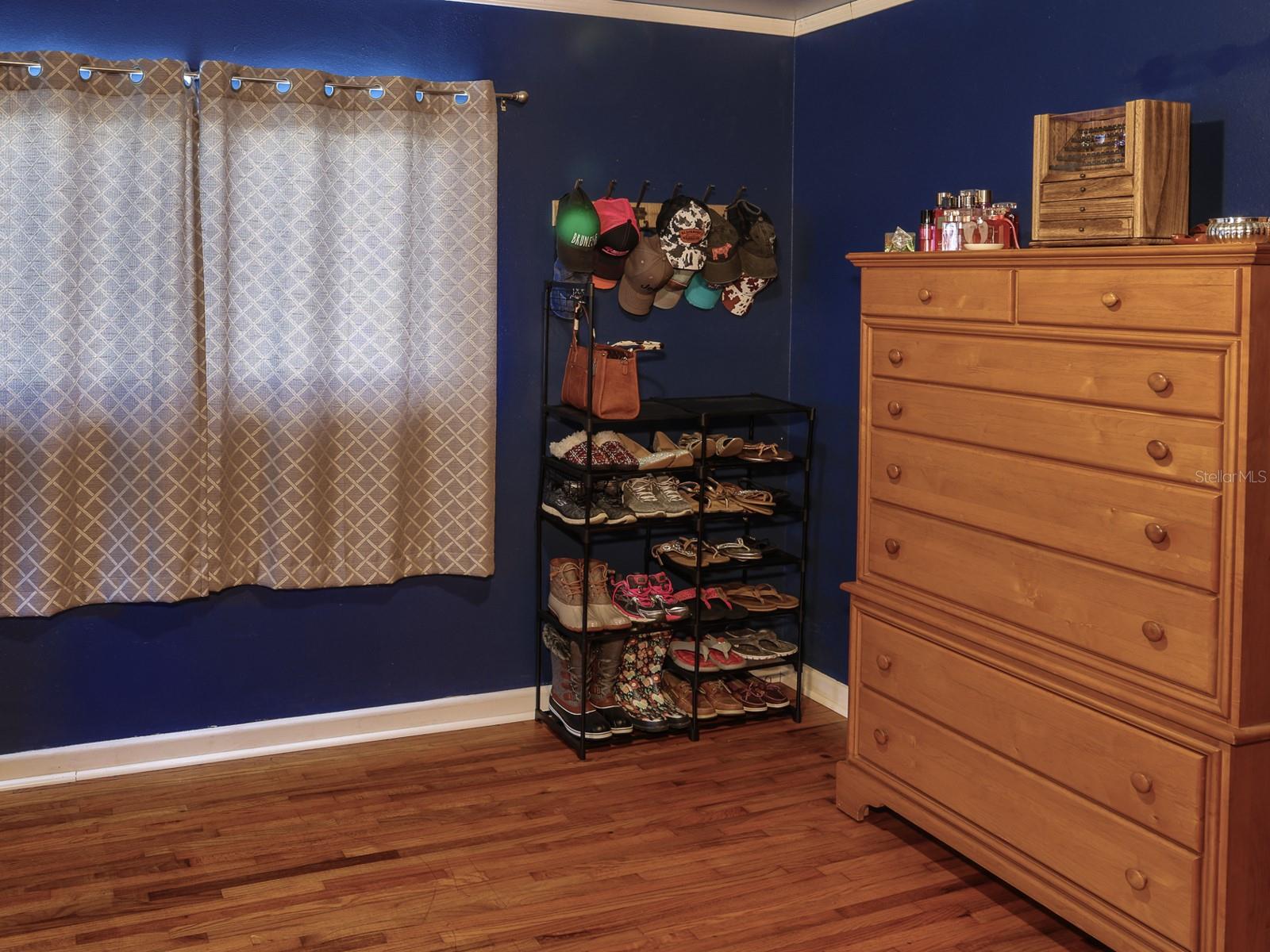 COUNTRY CLUB ADD - Residential