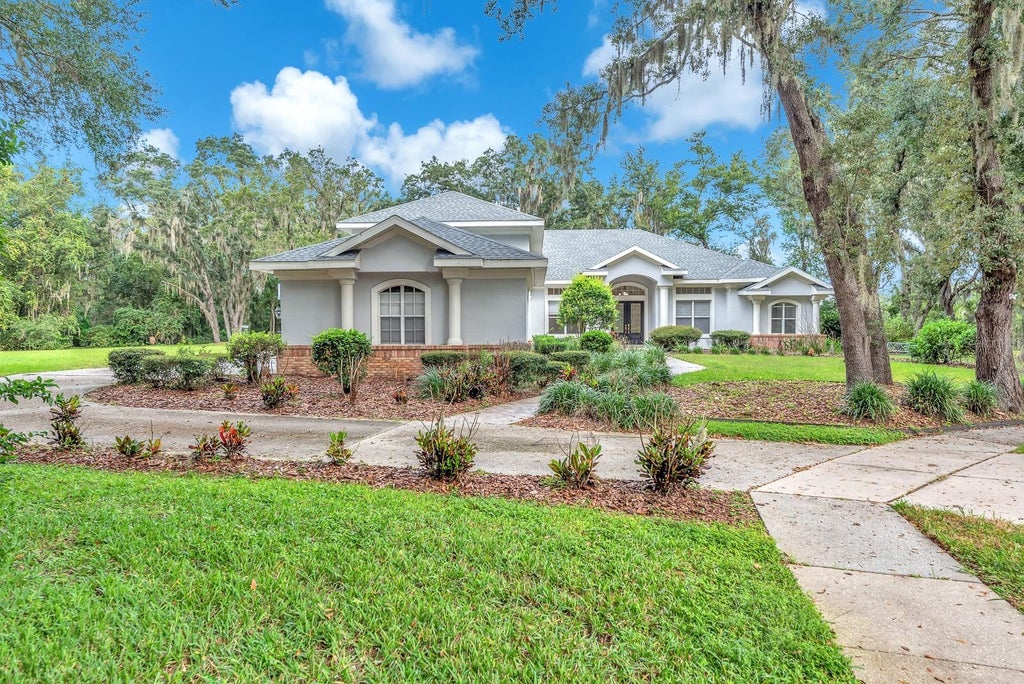 Photo of 6034 Hammock Hill Avenue, Lithia, FL 33547 (MLS # TB8534714)