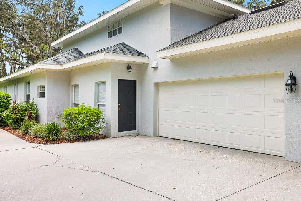 Photo of 6034 Hammock Hill Avenue, Lithia, FL 33547 (MLS # TB8534714)