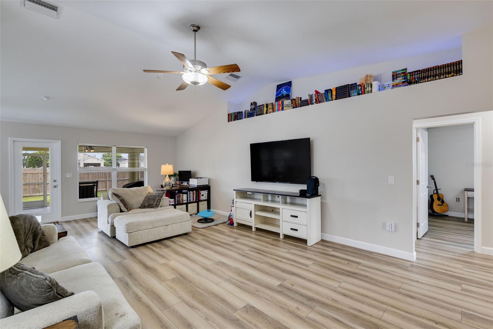 1732 NW 15TH TERRACE
