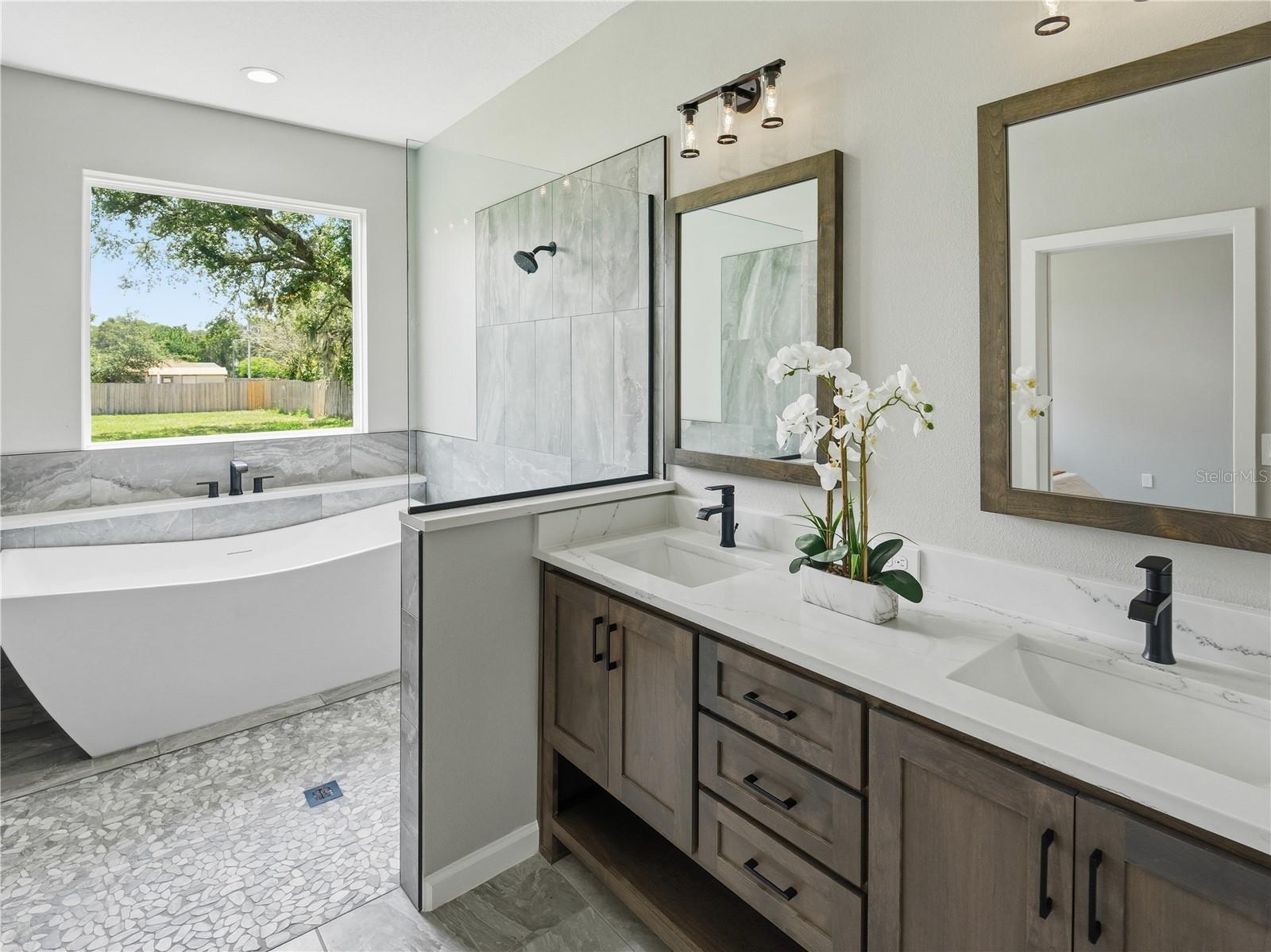 BAY TREE COVE - Residential