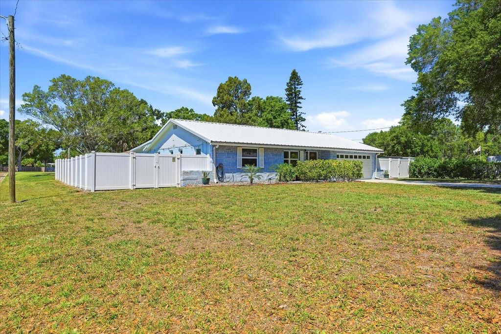 Photo of 5700 Harding Boulevard NE, St Petersburg, FL 33703 (MLS # TB8499178)