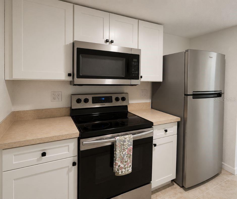 DESTINY SPGS CONDO - Residential Lease
