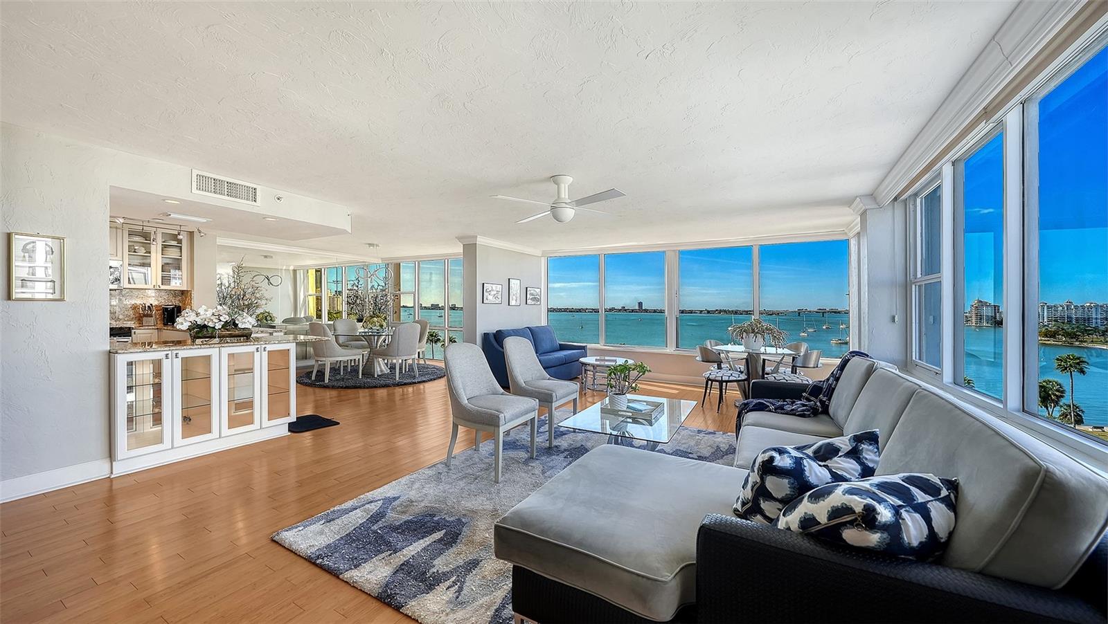 EMBASSY HOUSE - Residential