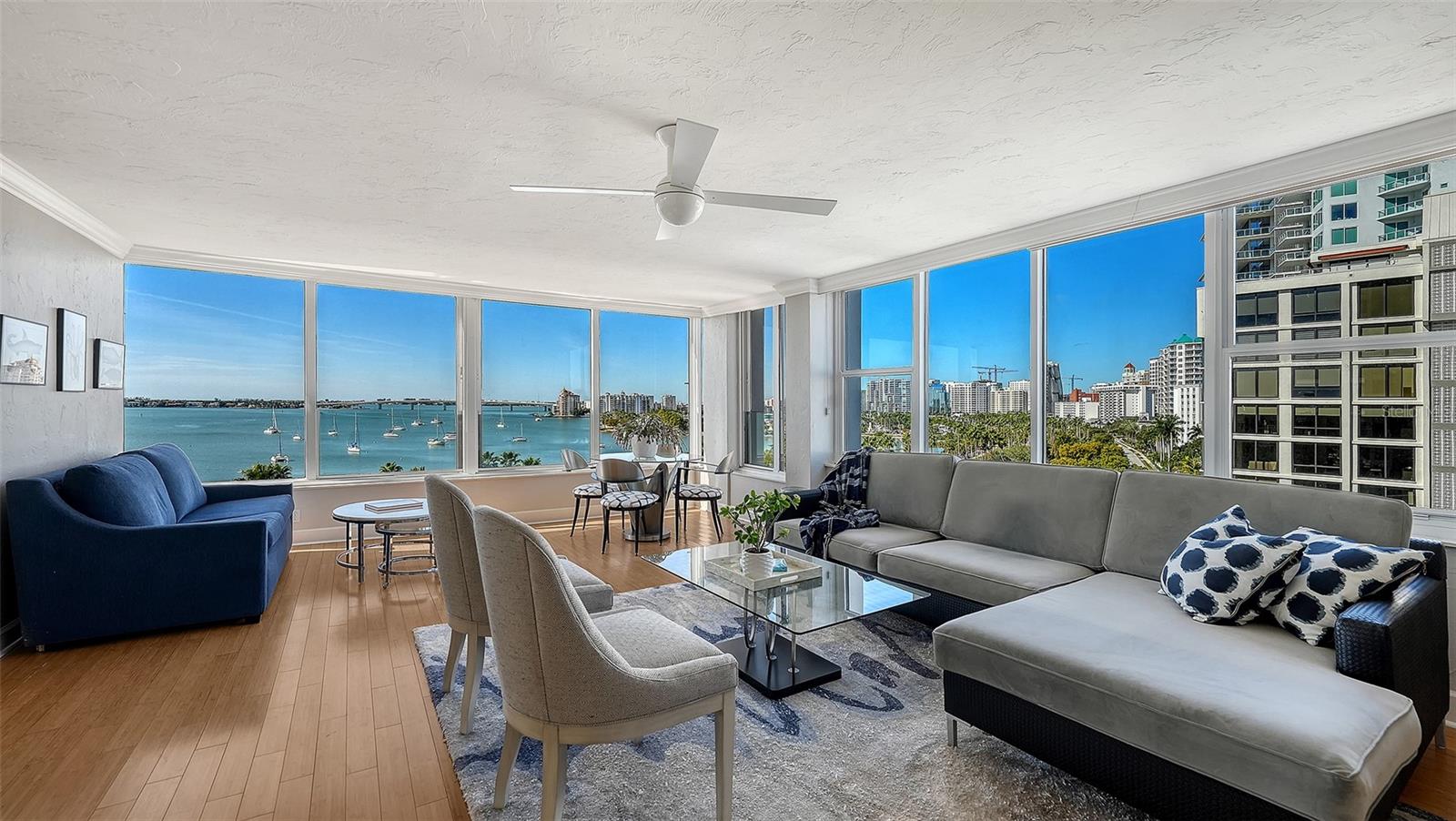 EMBASSY HOUSE - Residential