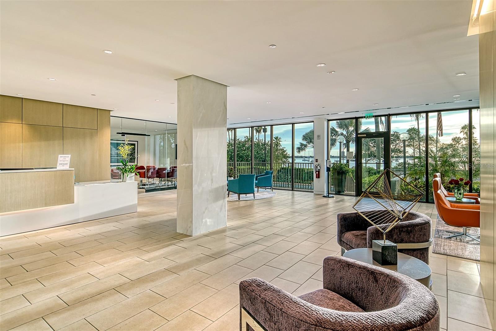 EMBASSY HOUSE - Residential