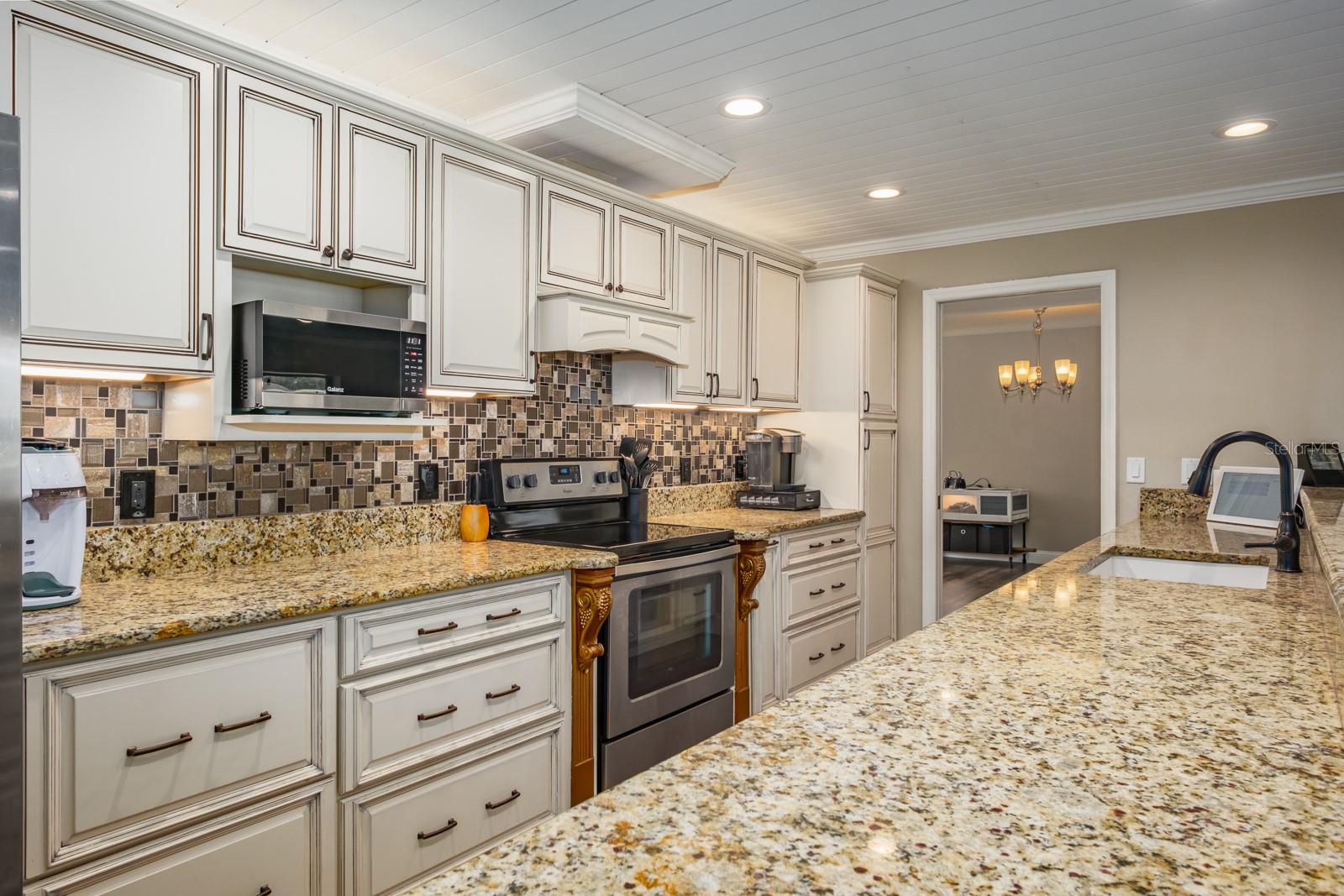 WESTLAKE VILLAGE - Residential