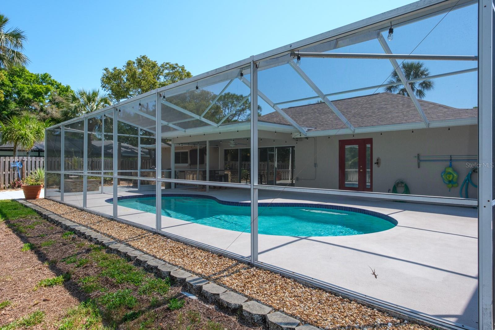 WESTLAKE VILLAGE - Residential