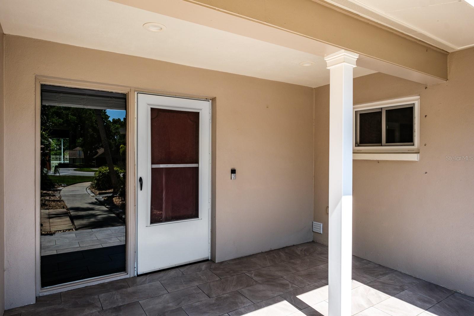 WESTLAKE VILLAGE - Residential