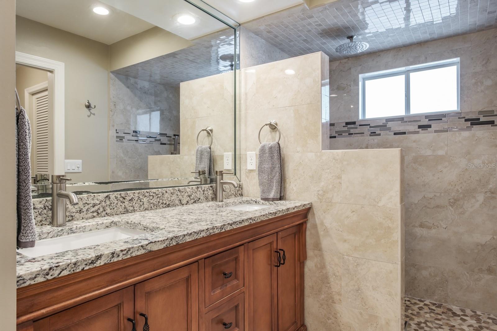 WESTLAKE VILLAGE - Residential