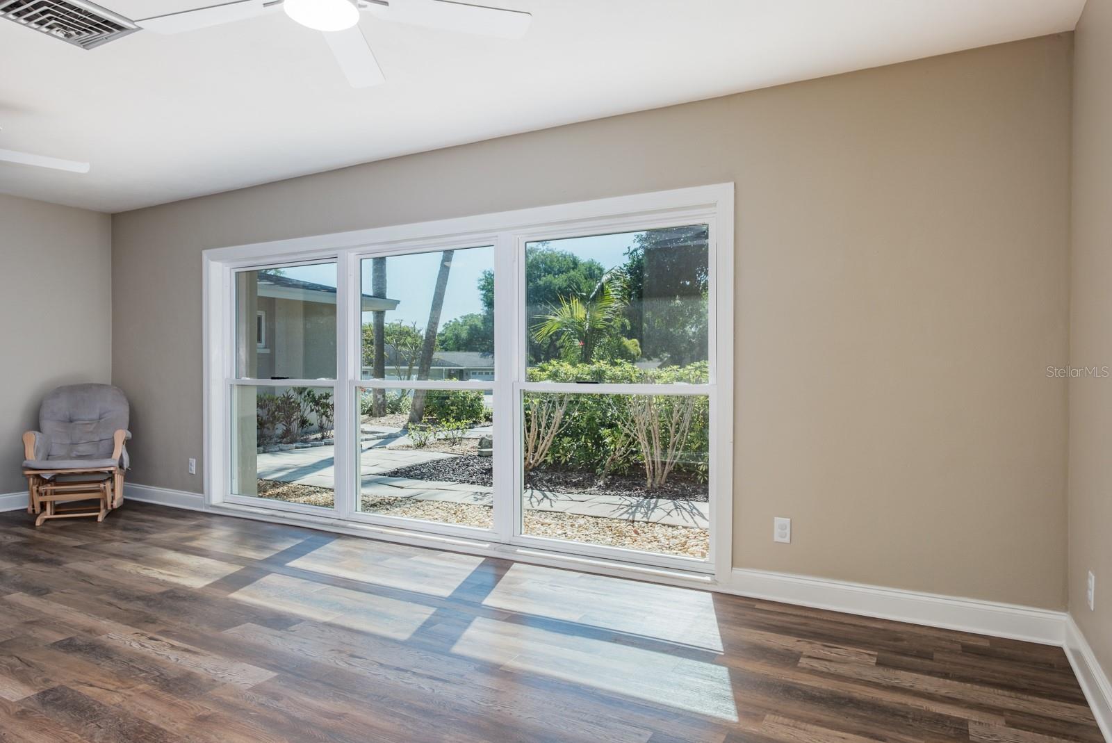 WESTLAKE VILLAGE - Residential