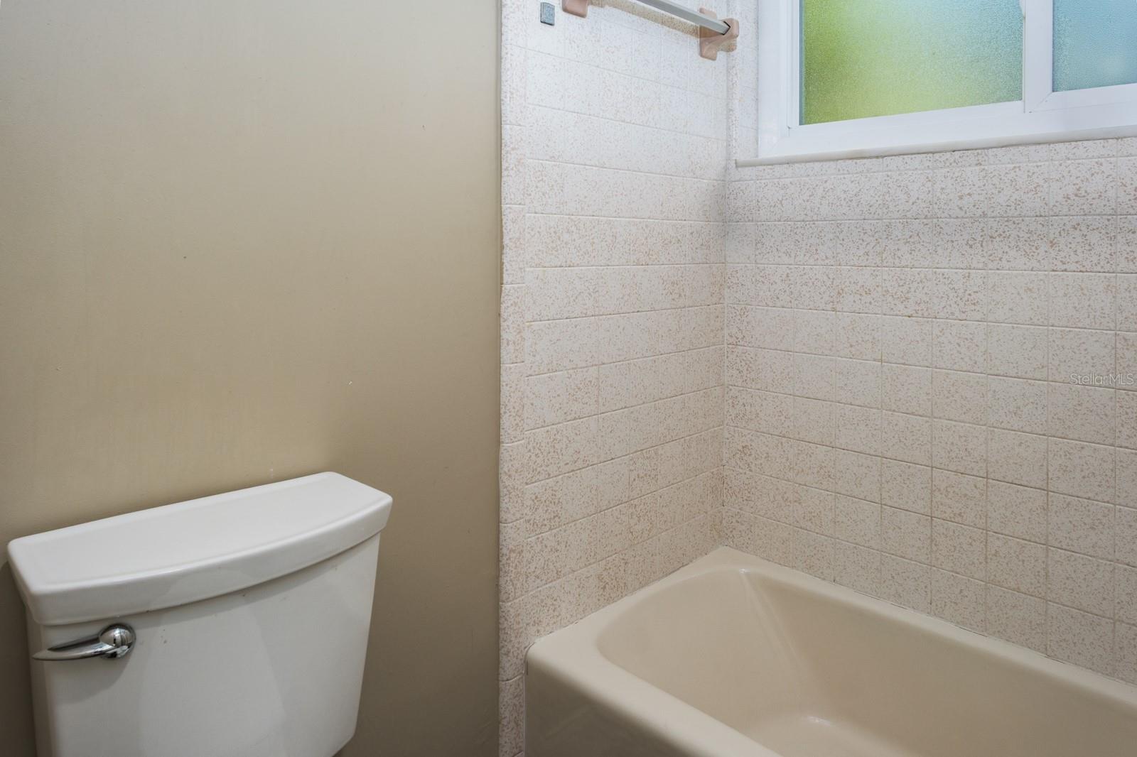 WESTLAKE VILLAGE - Residential