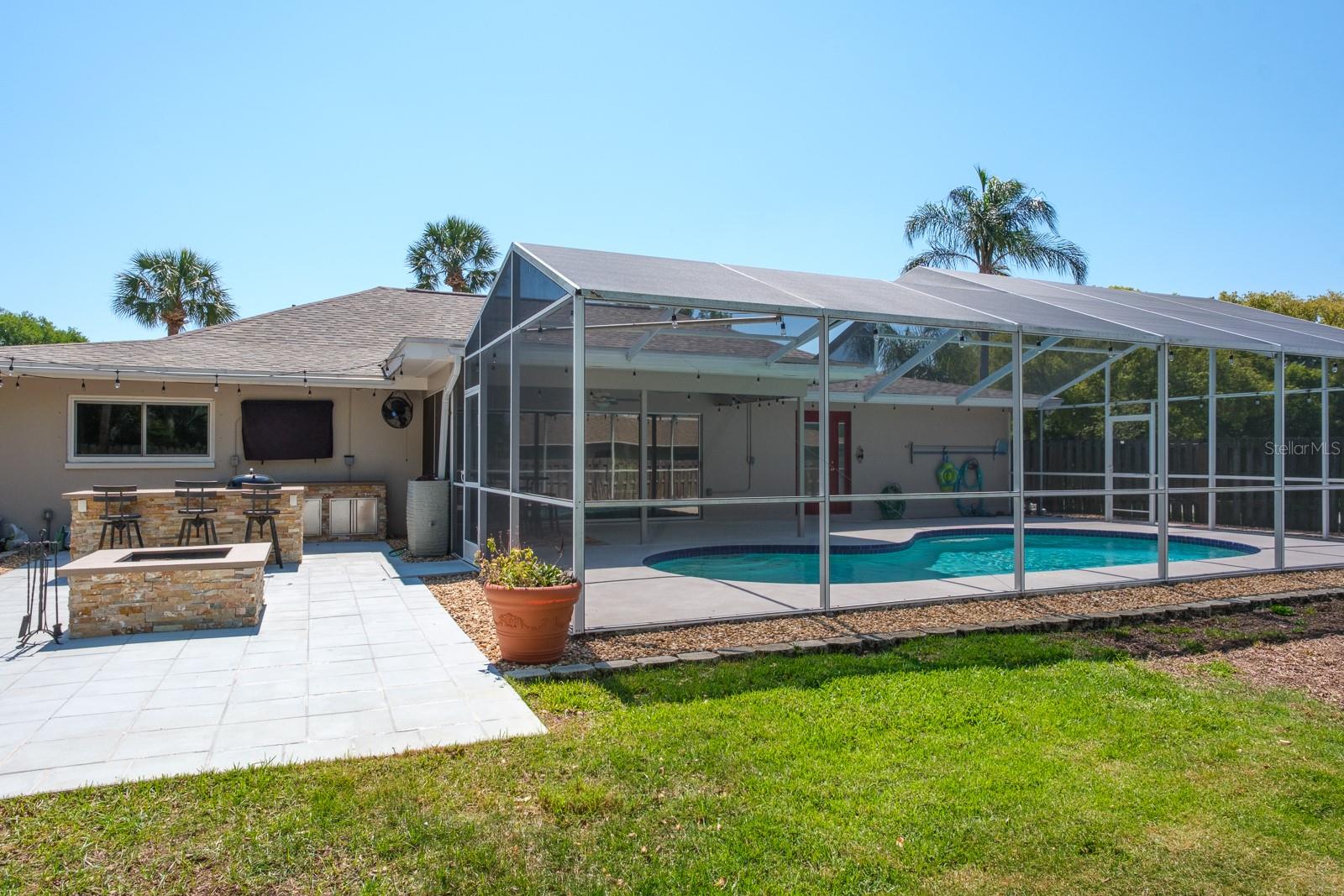 WESTLAKE VILLAGE - Residential