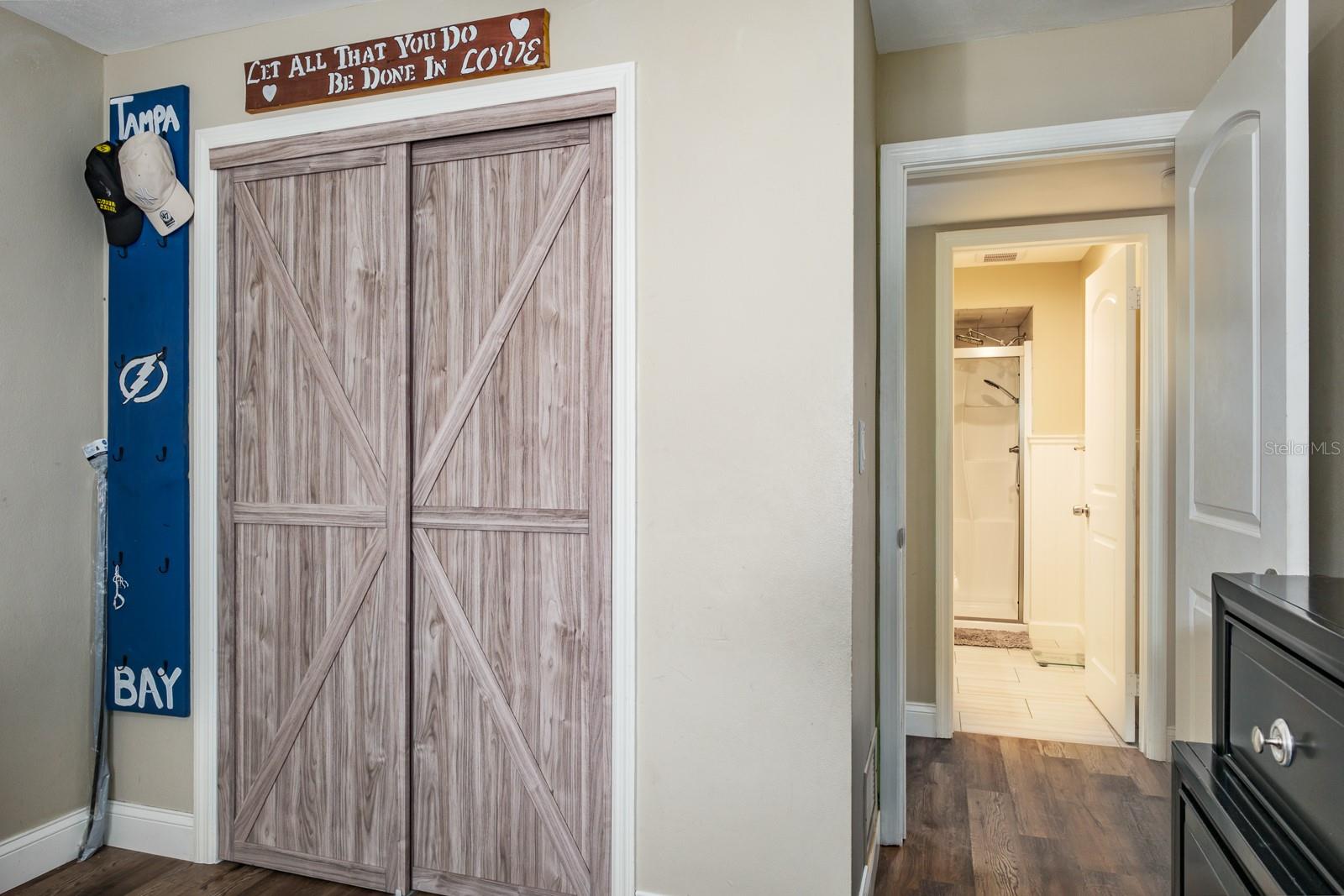 WESTLAKE VILLAGE - Residential