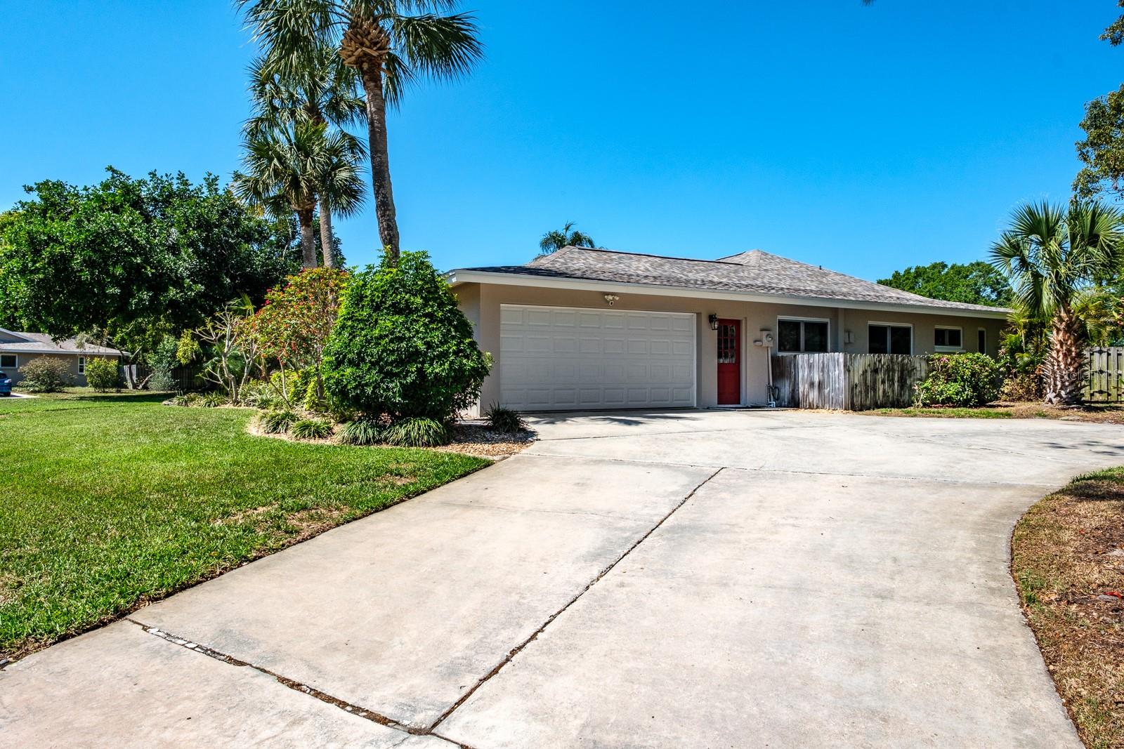 WESTLAKE VILLAGE - Residential