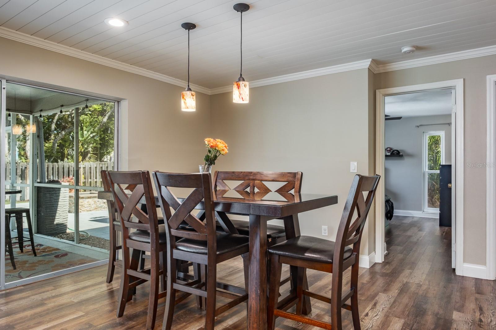 WESTLAKE VILLAGE - Residential