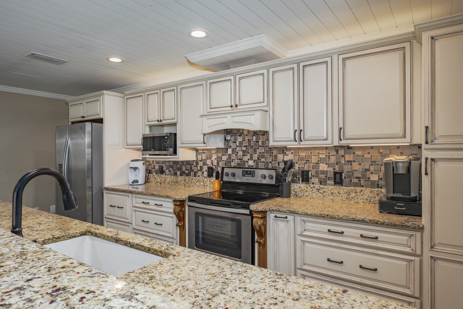 WESTLAKE VILLAGE - Residential