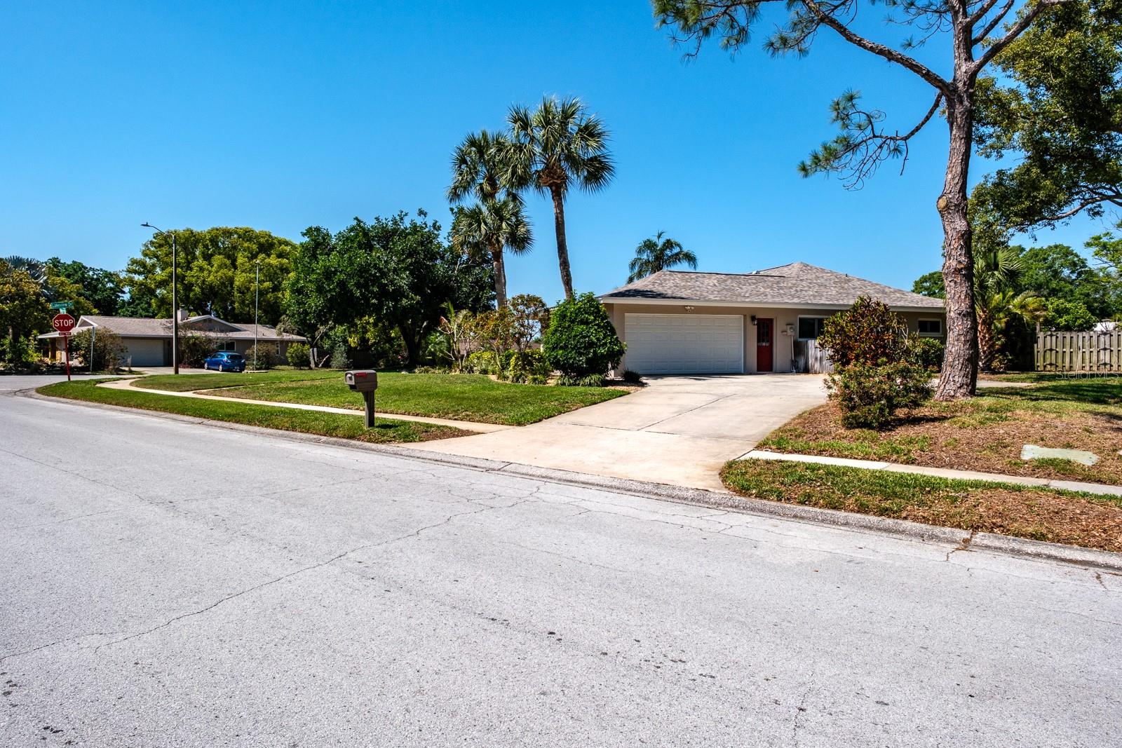 WESTLAKE VILLAGE - Residential