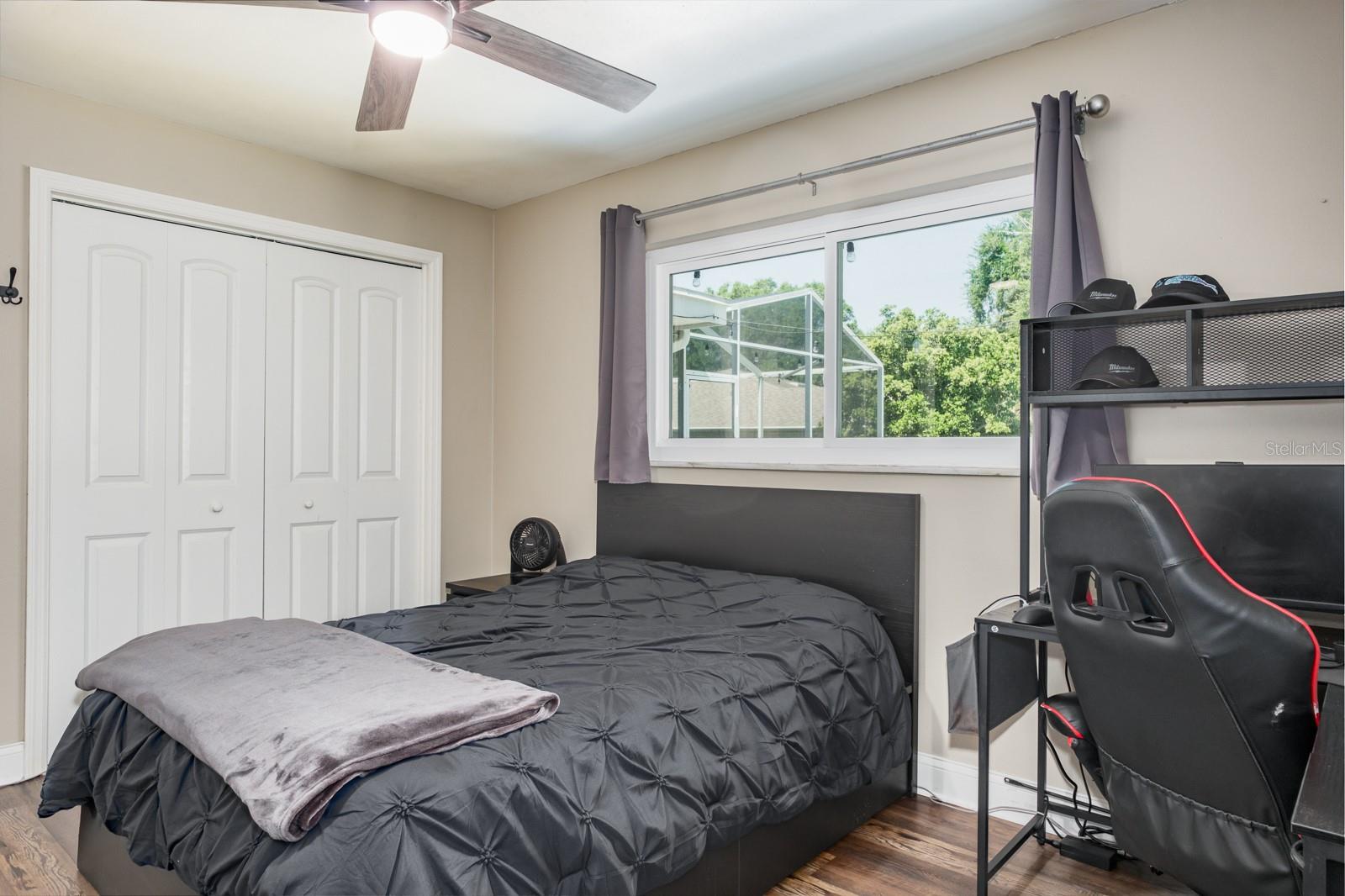 WESTLAKE VILLAGE - Residential