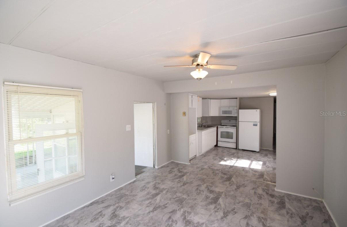 PEACH TREE HILL - Residential Lease