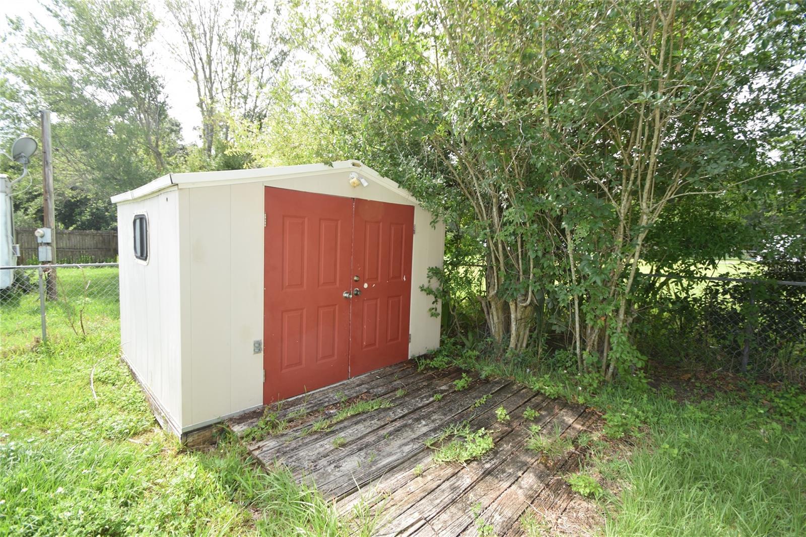 PEACH TREE HILL - Residential Lease