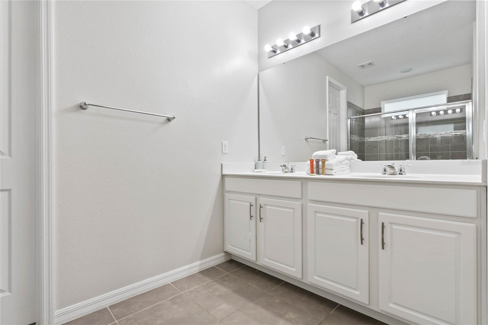 SOLARA RESORT - Residential