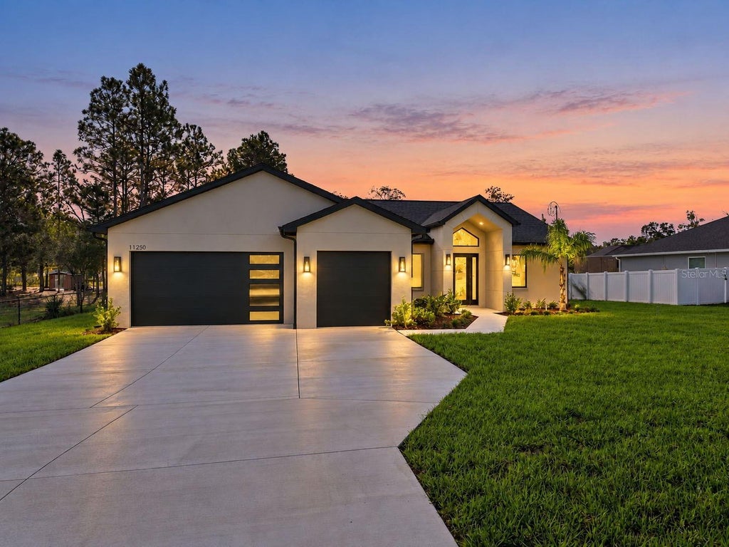 Photo of 11250 Humber Road, Weeki Wachee, FL 34614 (MLS # W7890308)