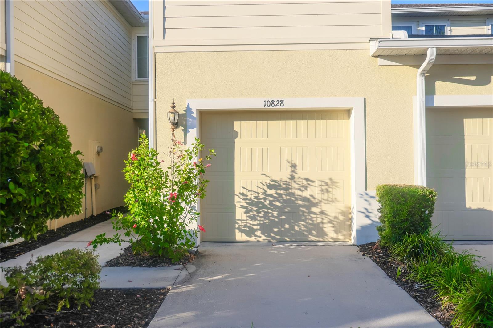 LUCAYA LAKE CLUB TWNHMS PHA - Residential