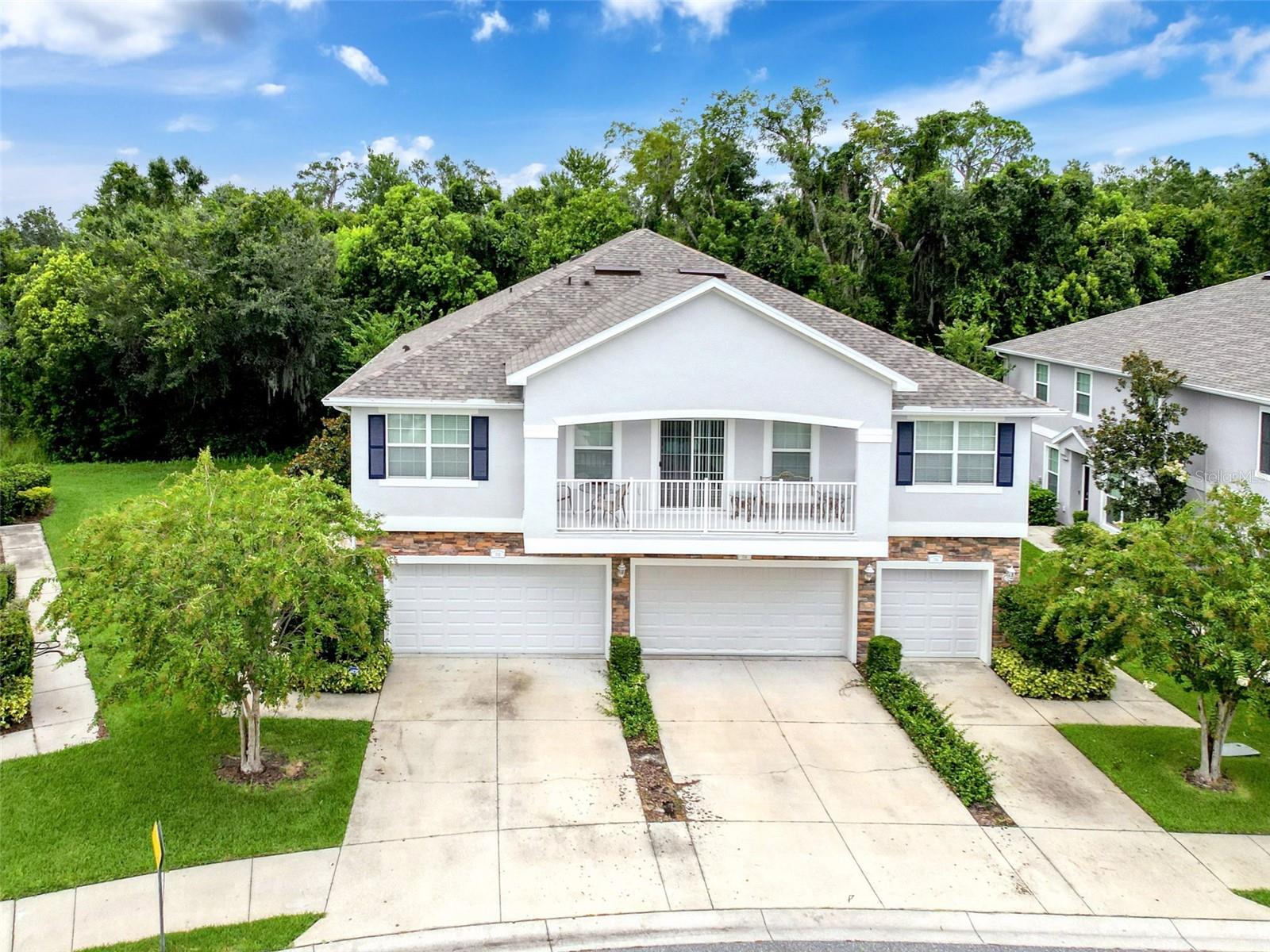 Welcome to your home sweet home in Plant City, Florida! This beautifully maintained 3-bedroom, 2.5-bath townhome is located in the gated community of Walden Woods, offering comfort, style, and convenience.
Step inside to find fresh interior and exterior paint, durable vinyl flooring throughout the main level, and an open-concept layout perfect for entertaining or relaxing. The kitchen flows seamlessly into the dining and living areas, and the downstairs includes a laundry room with washer and dryer hookups for added convenience.
Upstairs, the spacious primary suite features a large walk-in closet and a private en suite bathroom with a dual sink vanity and a soaking tub—perfect for unwinding after a long day. The two additional bedrooms are generously sized with ample closet space, ideal for family, guests, a home office, or a hobby room to fit your lifestyle.
Enjoy the privacy of no rear neighbors, a 2-car garage, and a short walk to the community pool, playground, and basketball courts.
Located just minutes from I-4 and Highway 60, this home offers easy access to Tampa, Lakeland, and Brandon, plus proximity to grocery stores, restaurants, shopping, and historic downtown Plant City.
Don’t miss your chance to make this move-in ready home yours—schedule your private showing today!