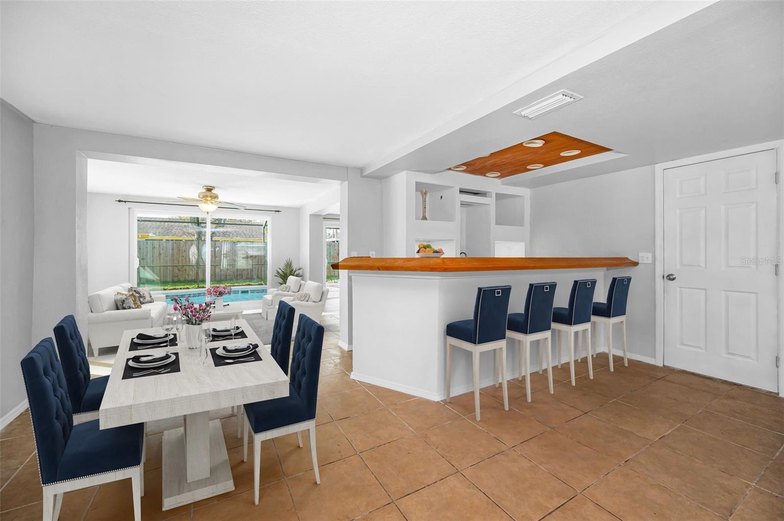 BEACON SQUARE - Residential