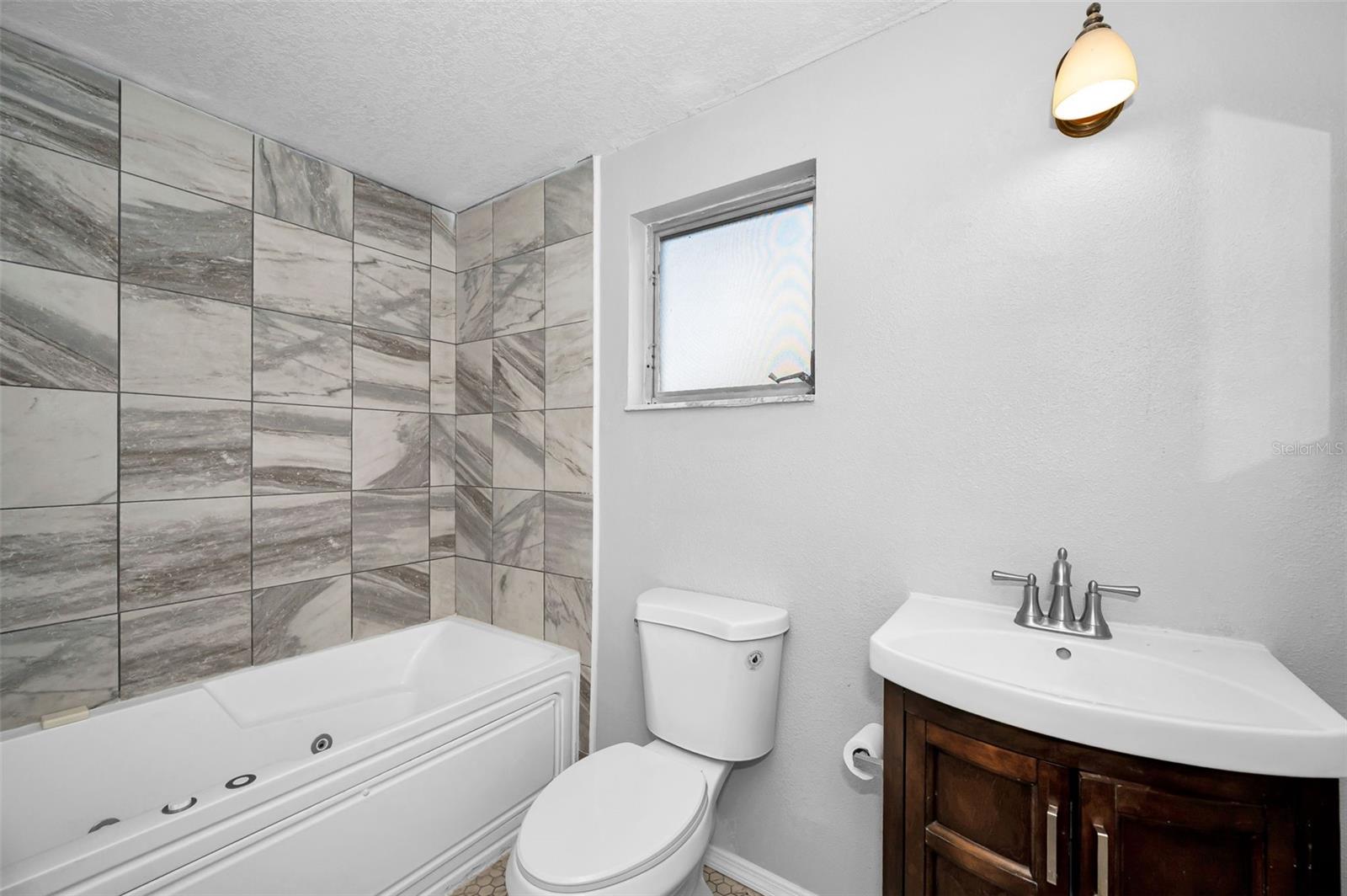 BEACON SQUARE - Residential