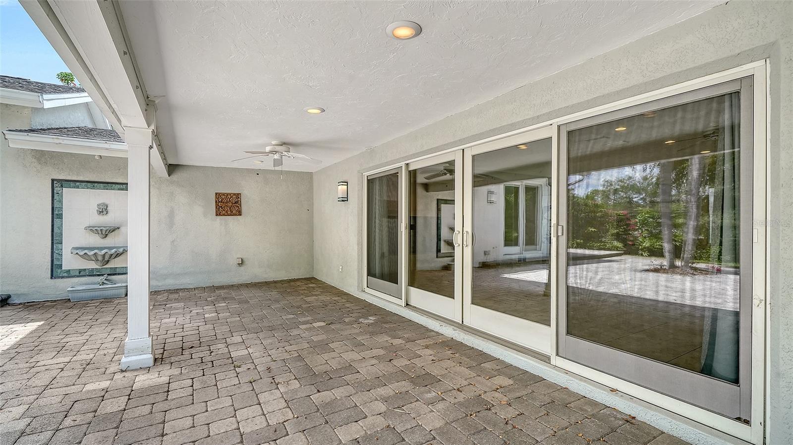 SOUTH GATE - Residential