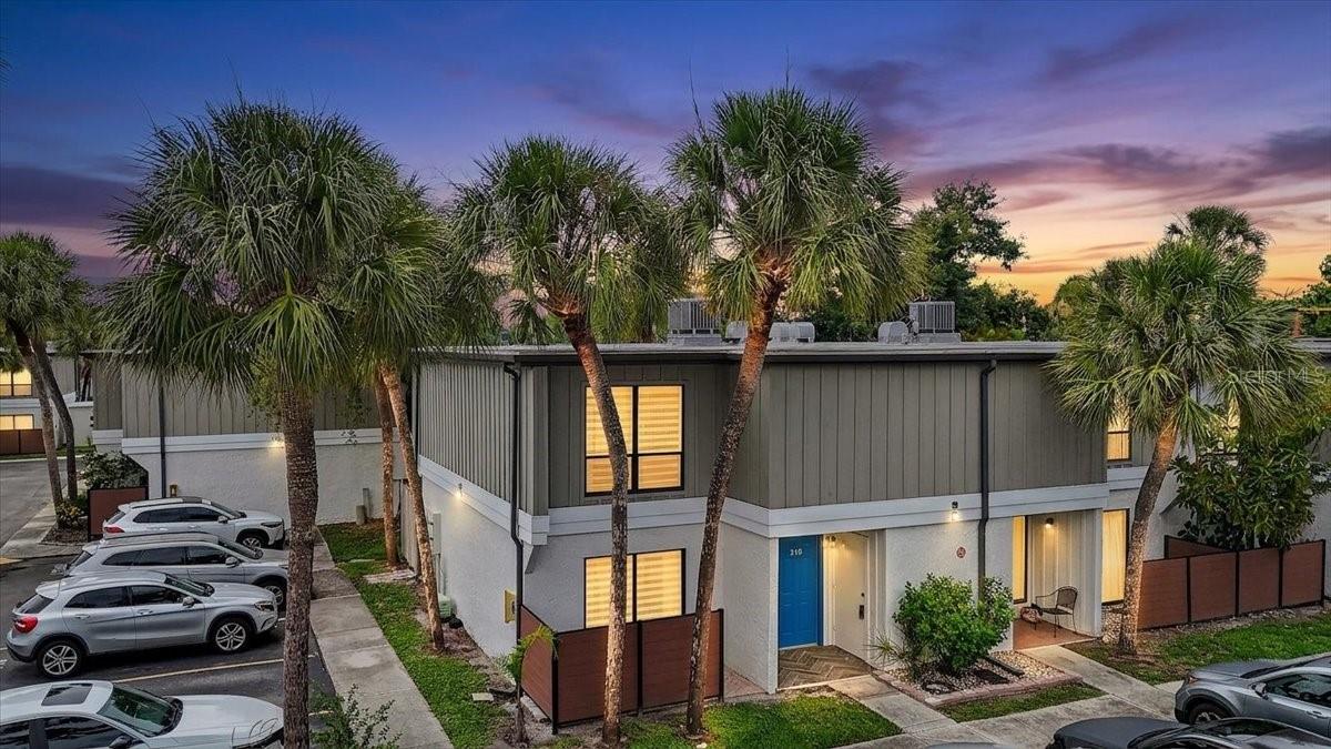 Picture for the property A4701859, 3 beds, 3 baths