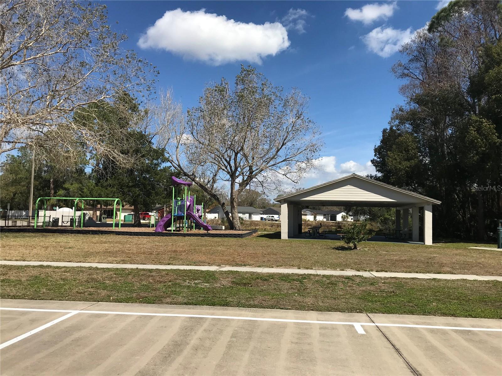 CARROLLWOOD MEADOWS UN II SEC - Residential