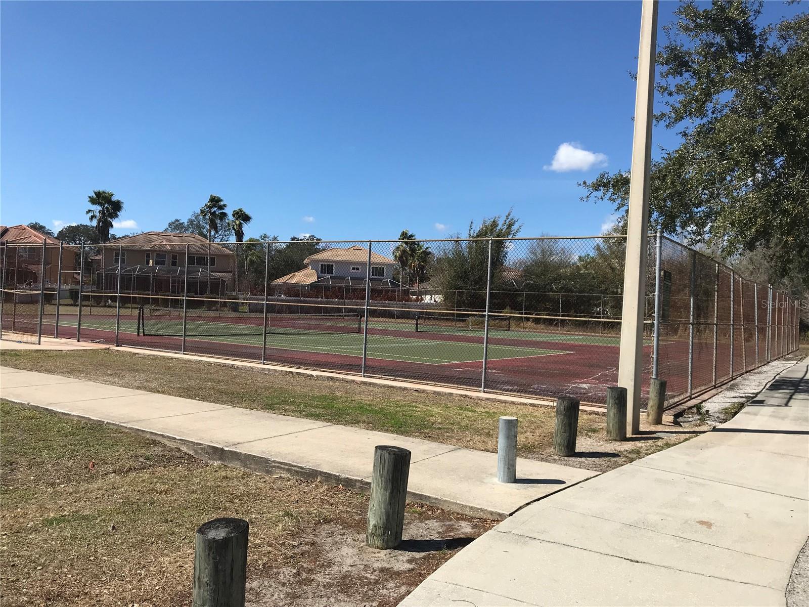 CARROLLWOOD MEADOWS UN II SEC - Residential