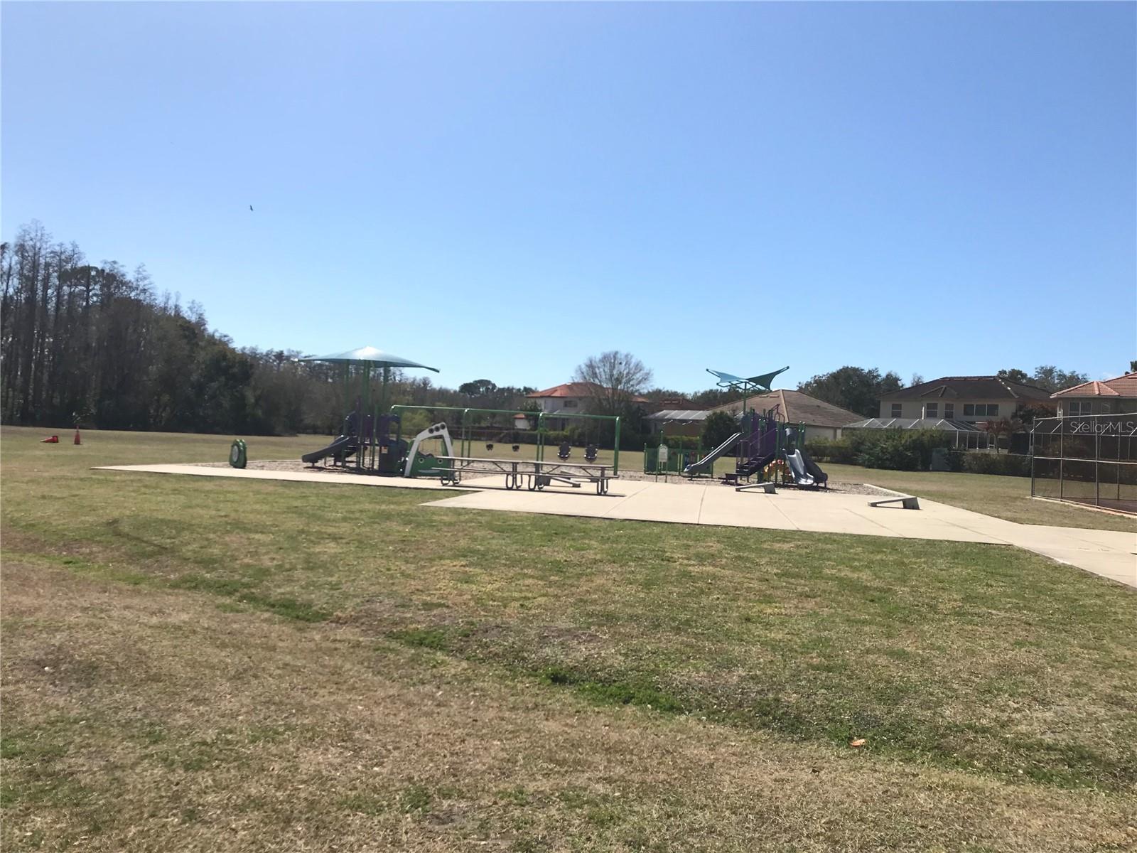 CARROLLWOOD MEADOWS UN II SEC - Residential