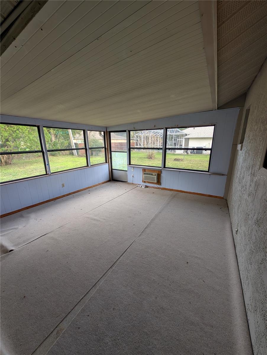 FLORIDA SHORES 01 - Residential Lease