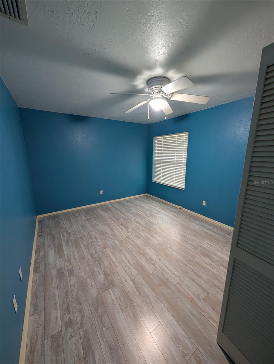 FLORIDA SHORES 01 - Residential Lease