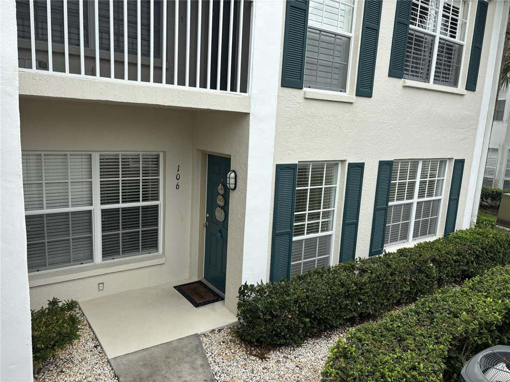 Photo of 318 Clearbrook Circle #106, Venice, FL 34292 (MLS # A4700891)