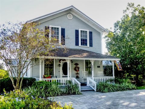 Photo of 280 Overocker Circle, Frostproof, FL 33843 (MLS # K4903106)