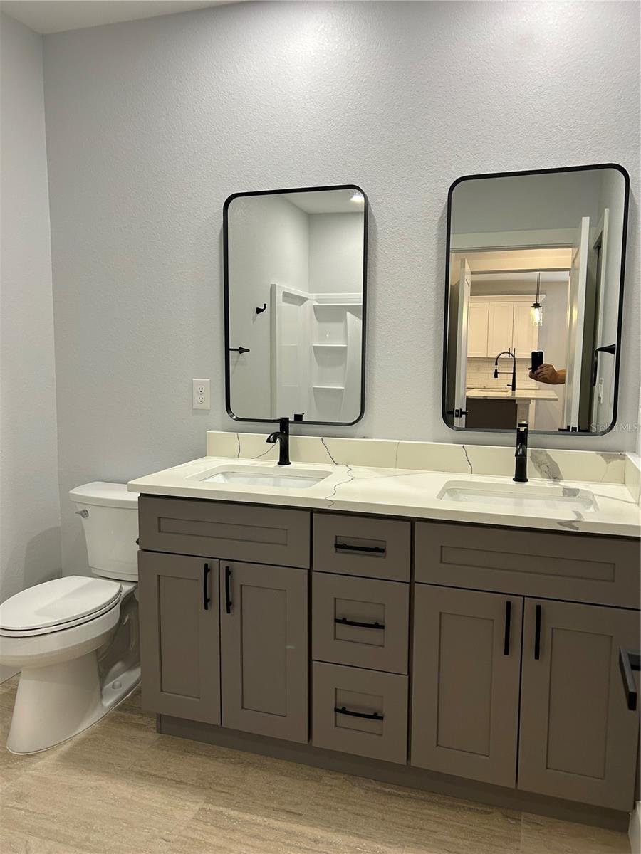 ROTONDA LAKES - Residential Lease