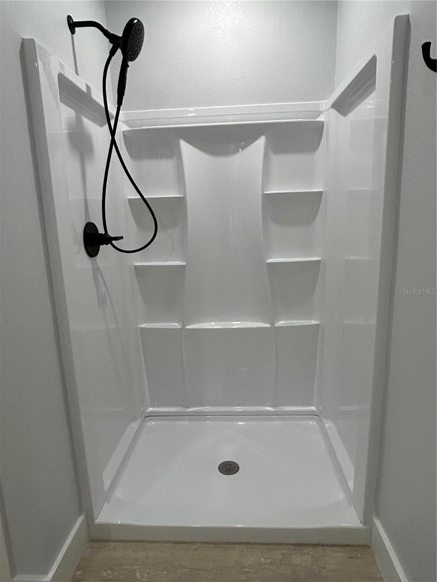 ROTONDA LAKES - Residential Lease