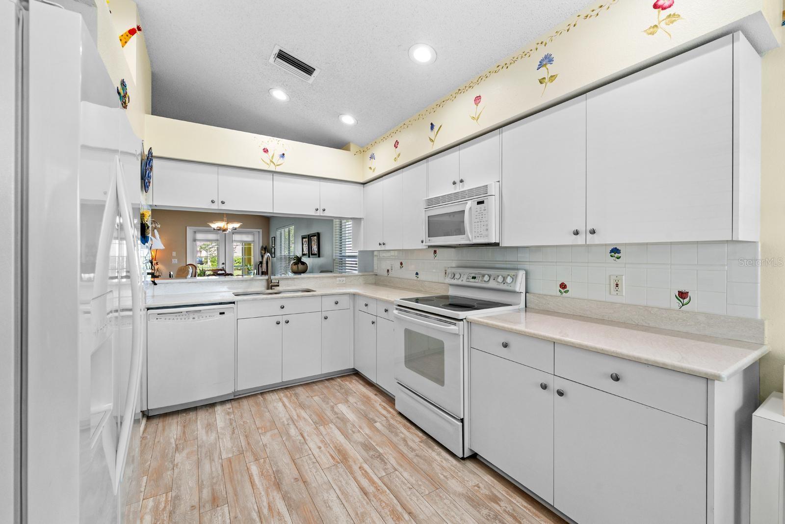 HERITAGE SPGS VILLAGE 13 - Residential