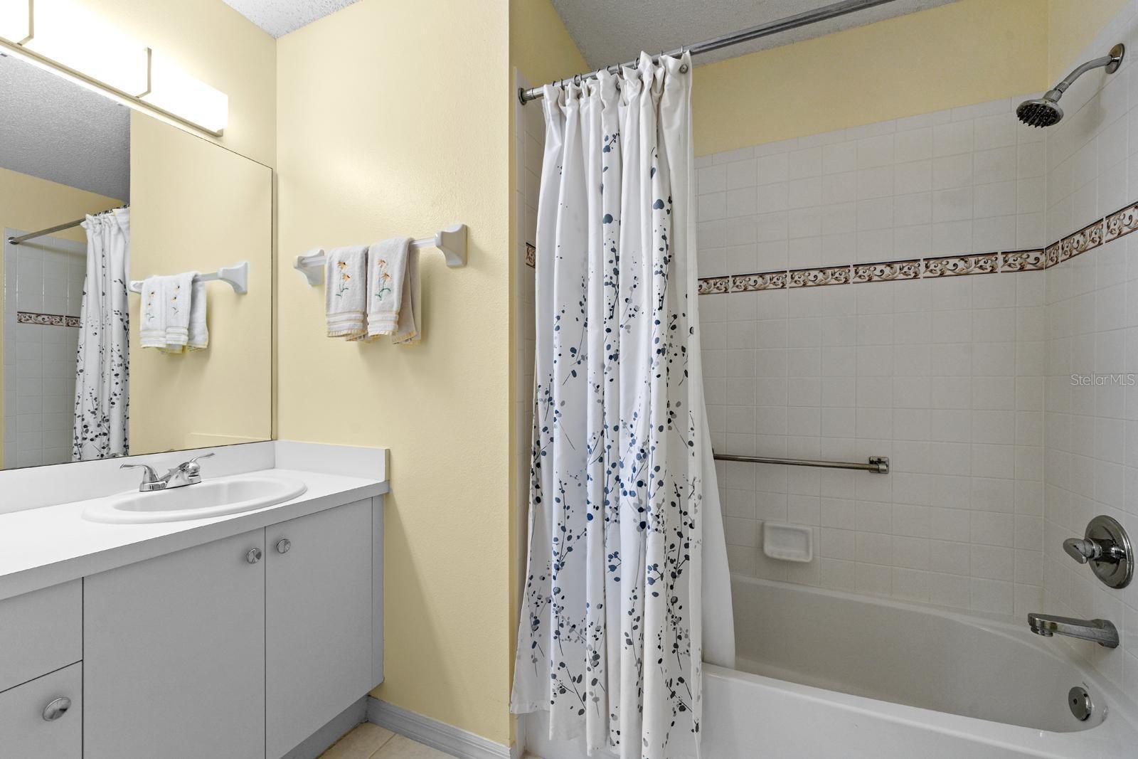 HERITAGE SPGS VILLAGE 13 - Residential