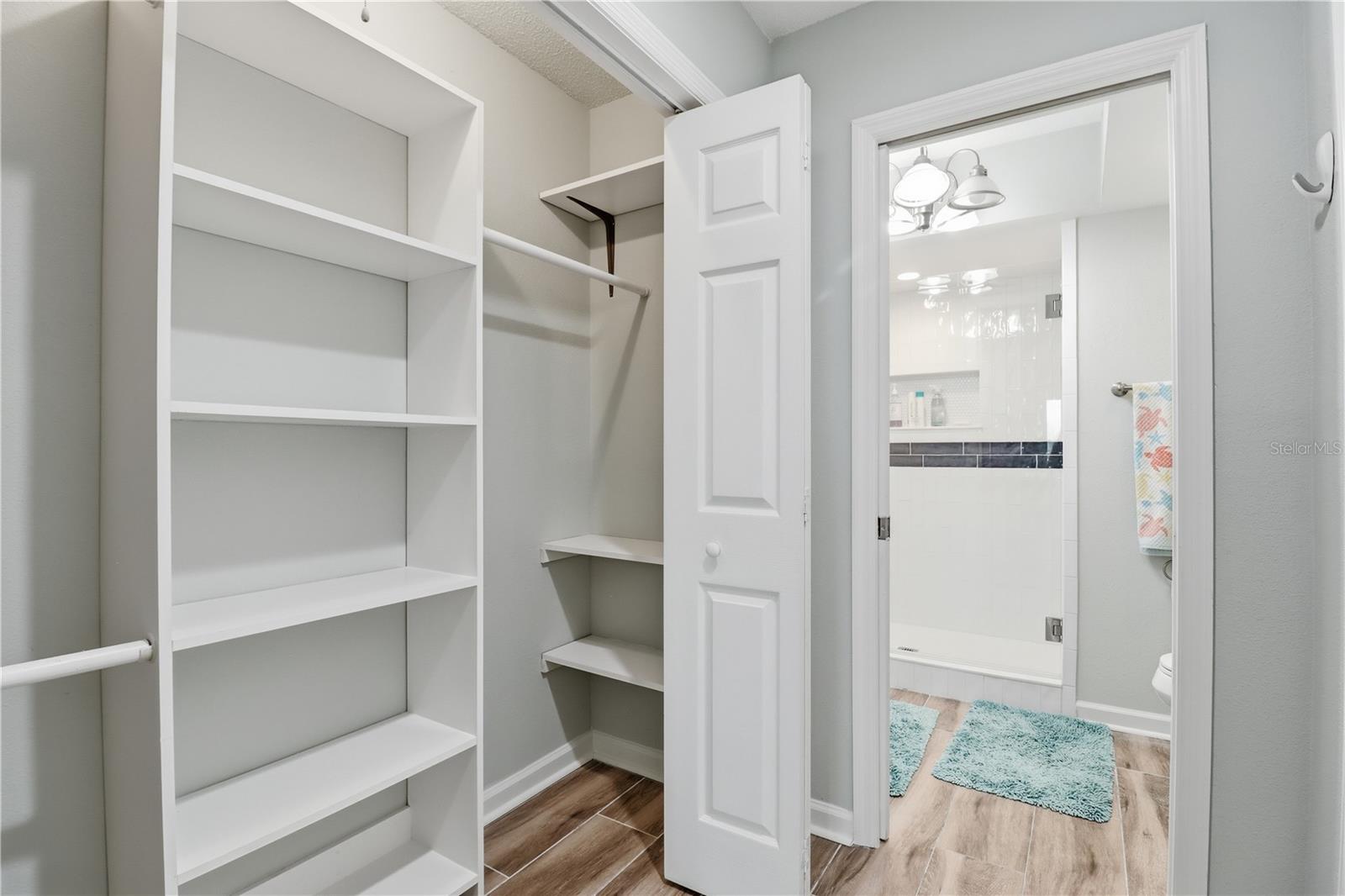 BAY VILLAS BLDG #1 & 2 - Residential