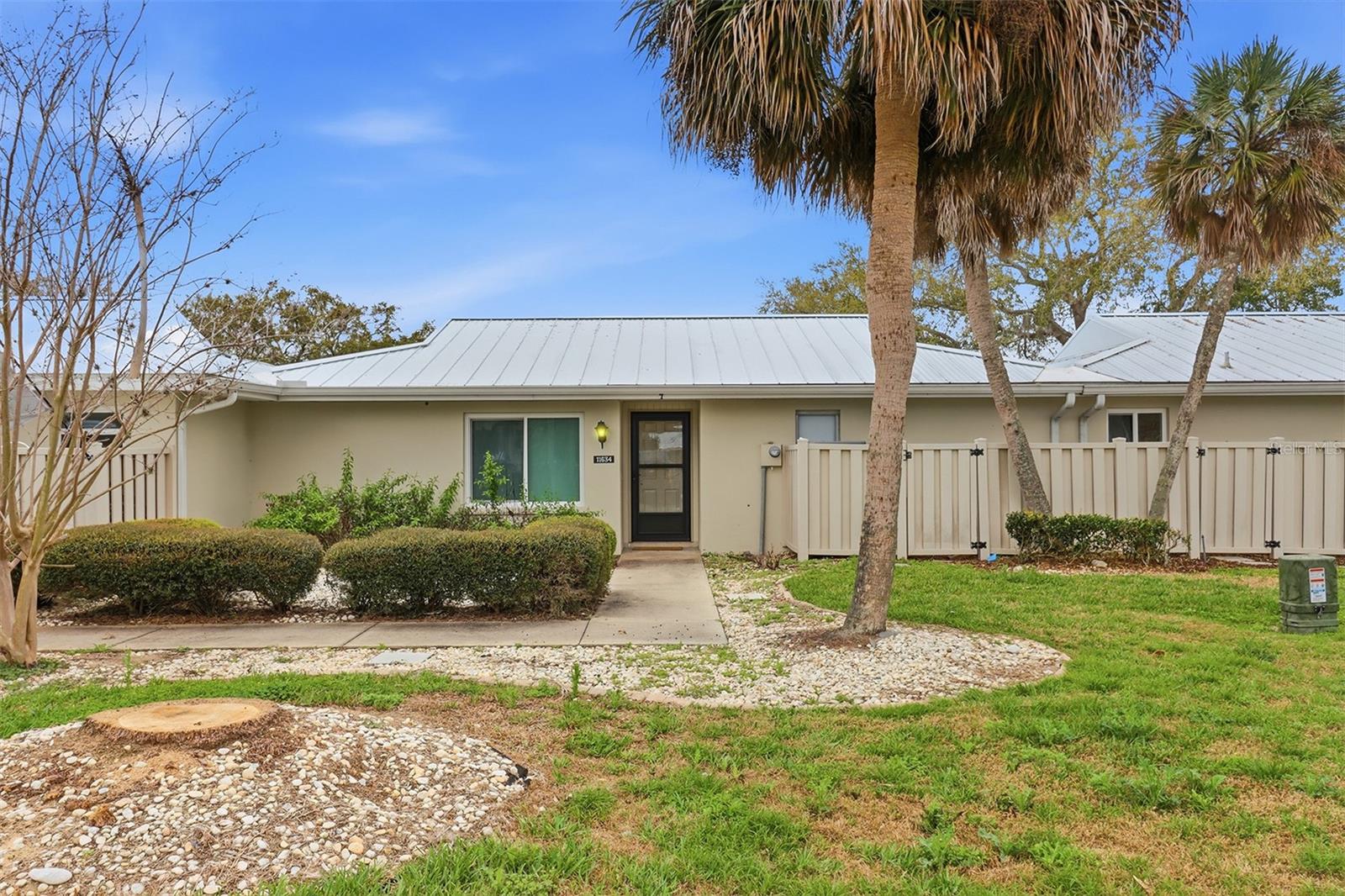 BAY VILLAS BLDG #1 & 2 - Residential