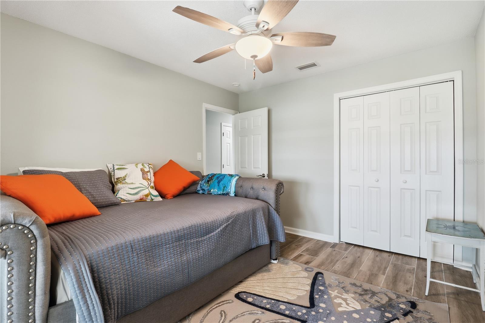 BAY VILLAS BLDG #1 & 2 - Residential