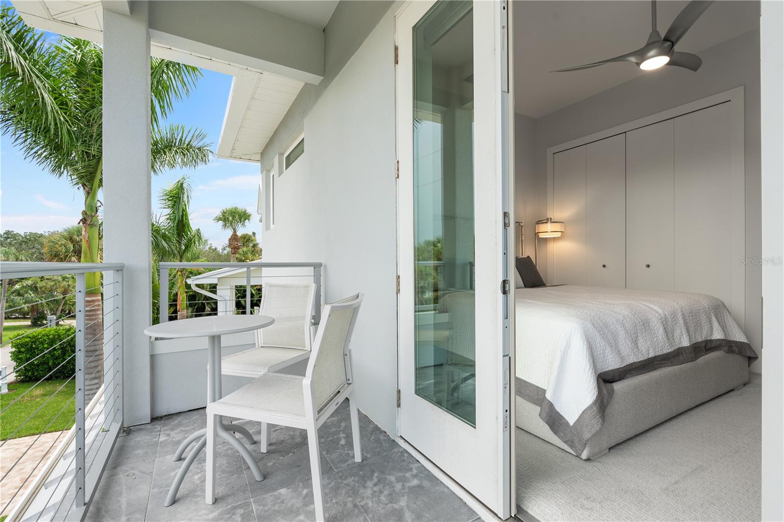 SIESTA BEACH - Residential