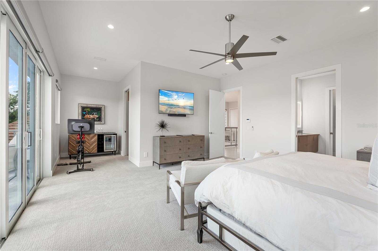 SIESTA BEACH - Residential