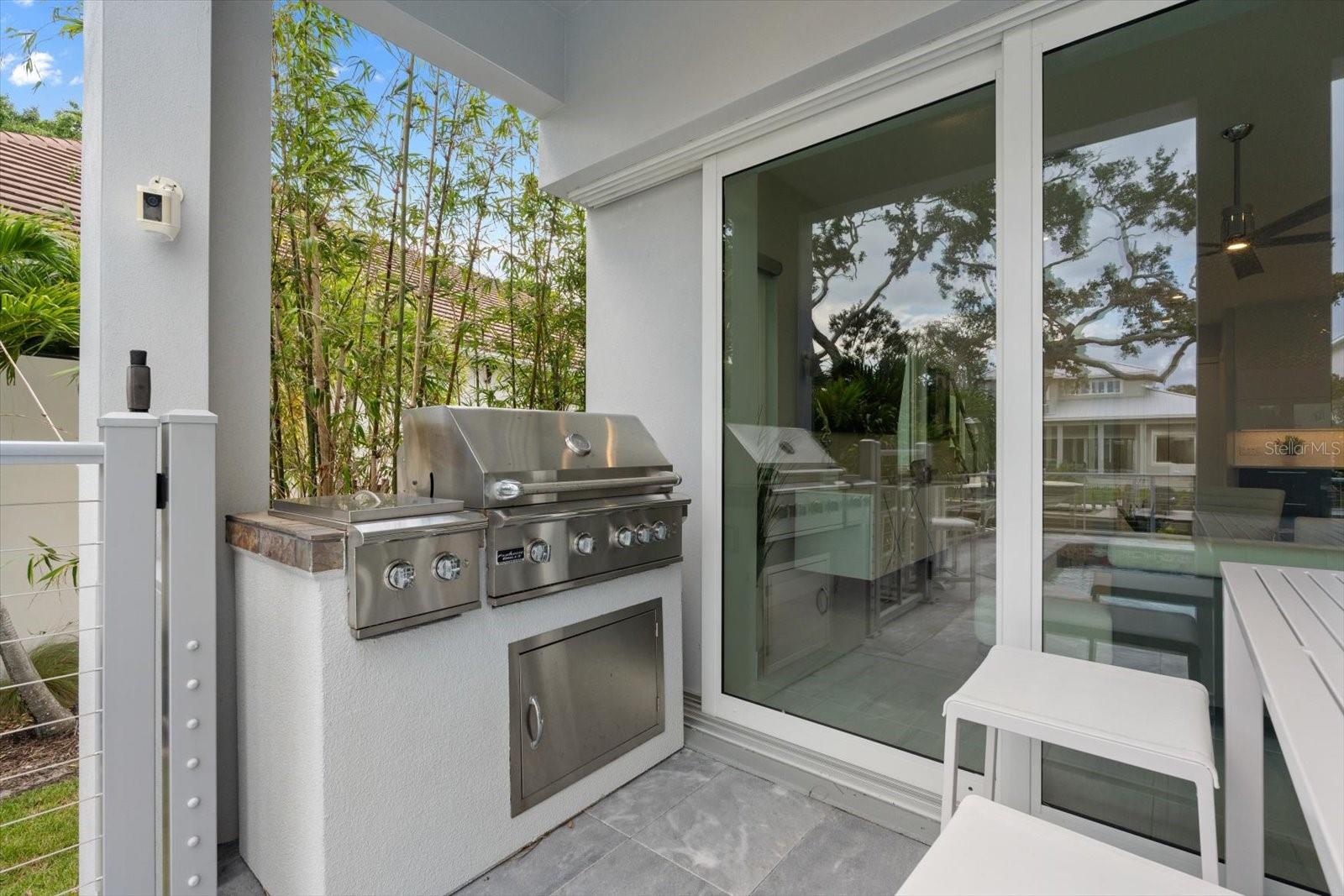 SIESTA BEACH - Residential